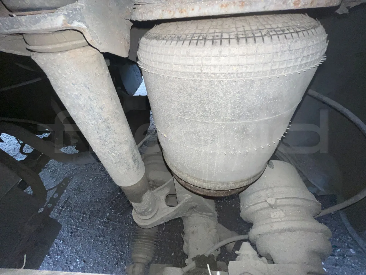 Man LIONS COACH L LION’S COACH L - Euro4 - 338kW - 13.901mt - axel 3 shock absorbers 1 left