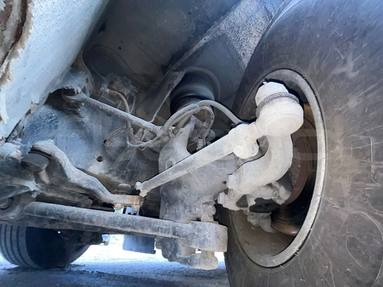 Man LIONS COACH L LION’S COACH L - Euro4 - 338kW - 13.901mt - front axle right side