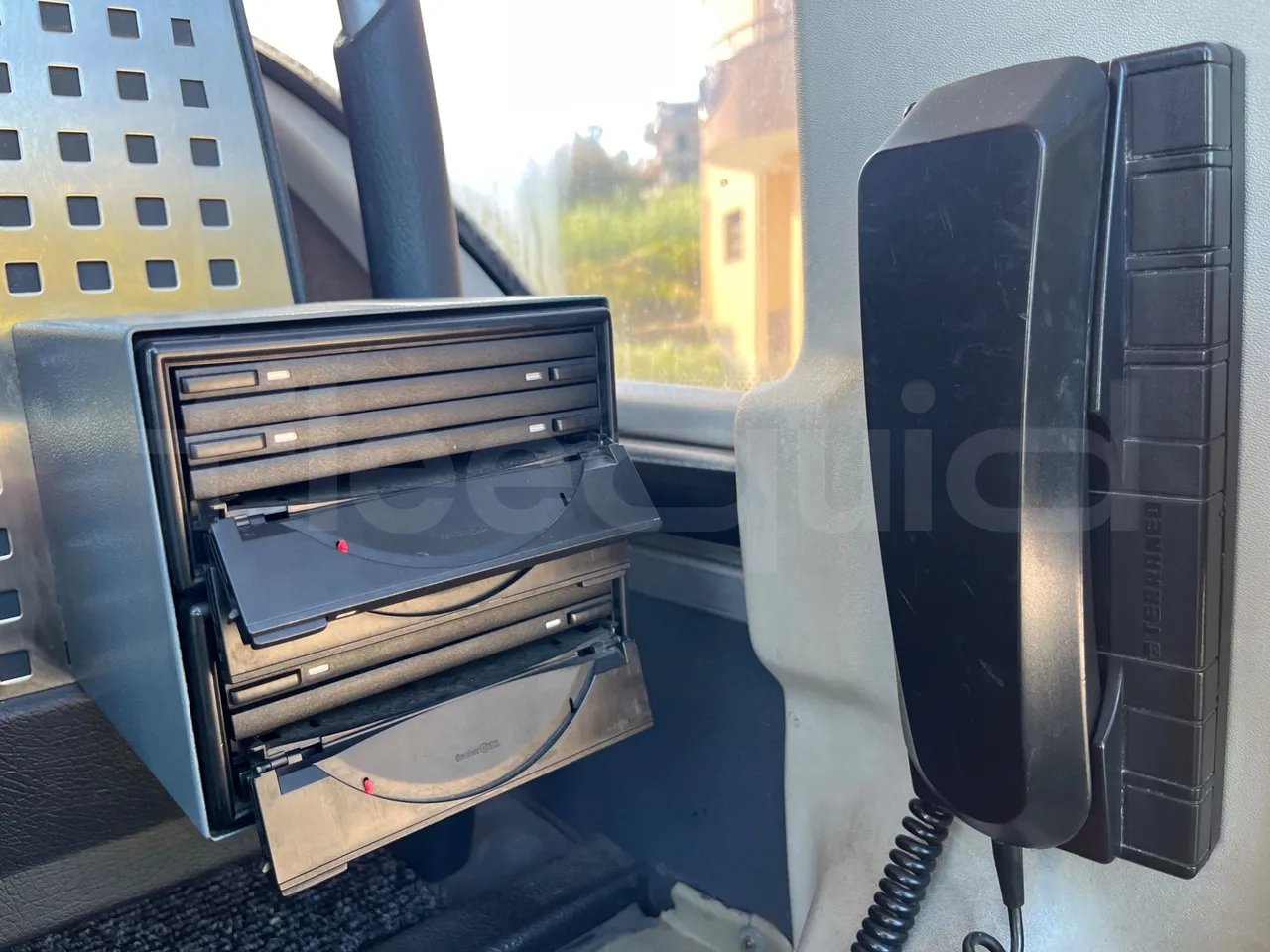 Beulas Scania Aura Scania K124 - Euro3 - 309kW - 12mt - command unit indicators