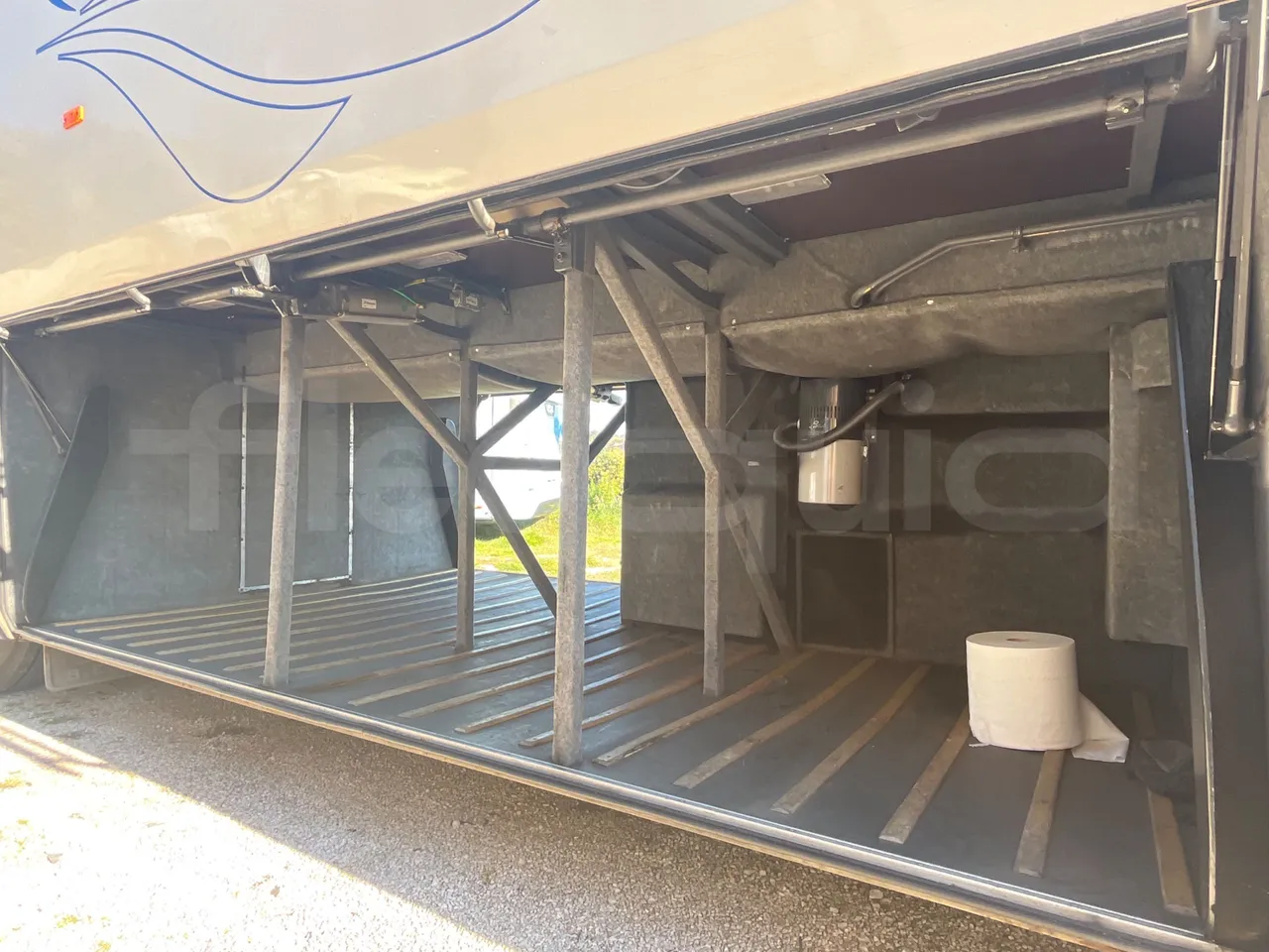 Beulas Scania Aura Scania K124 - Euro3 - 309kW - 12mt - internal frame rust check