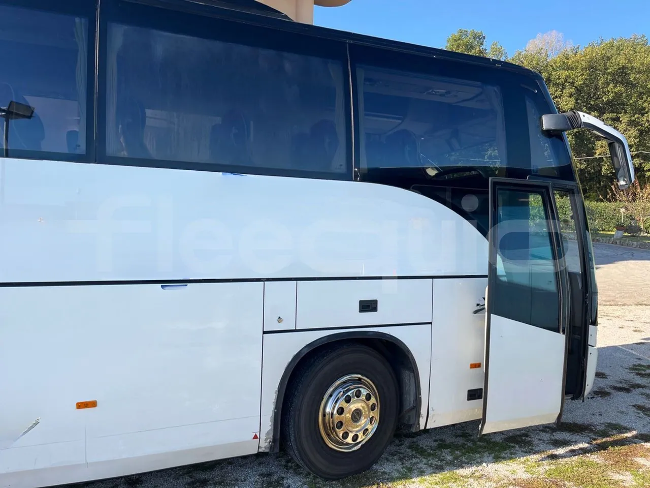 Beulas Scania Aura Scania K124 - Euro3 - 309kW - 12mt - platform open photo