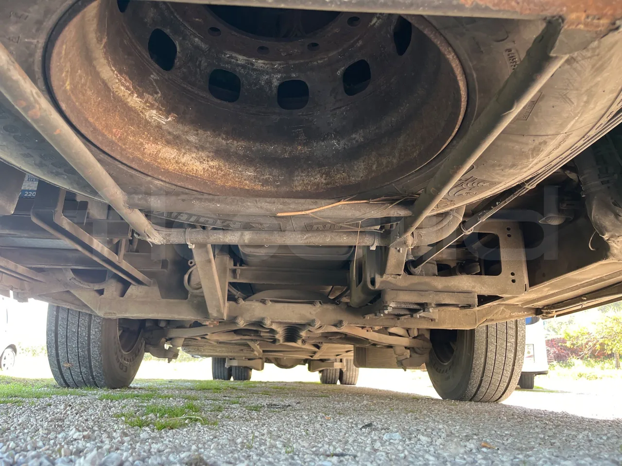 Beulas Scania Aura Scania K124 - Euro3 - 309kW - 12mt - front undercarriage from front