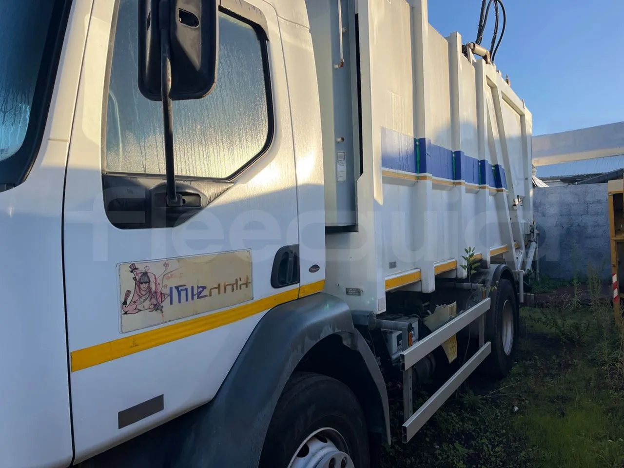 Renault V.I. 45ACA5.ED - Euro3 - 158kW - 7.558mt - left side photo