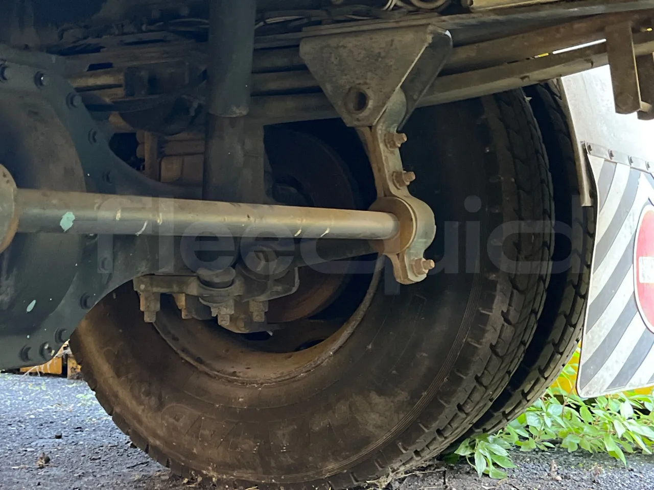 Renault V.I. 45ACA5.ED - Euro3 - 158kW - 7.558mt - axle 3 left side