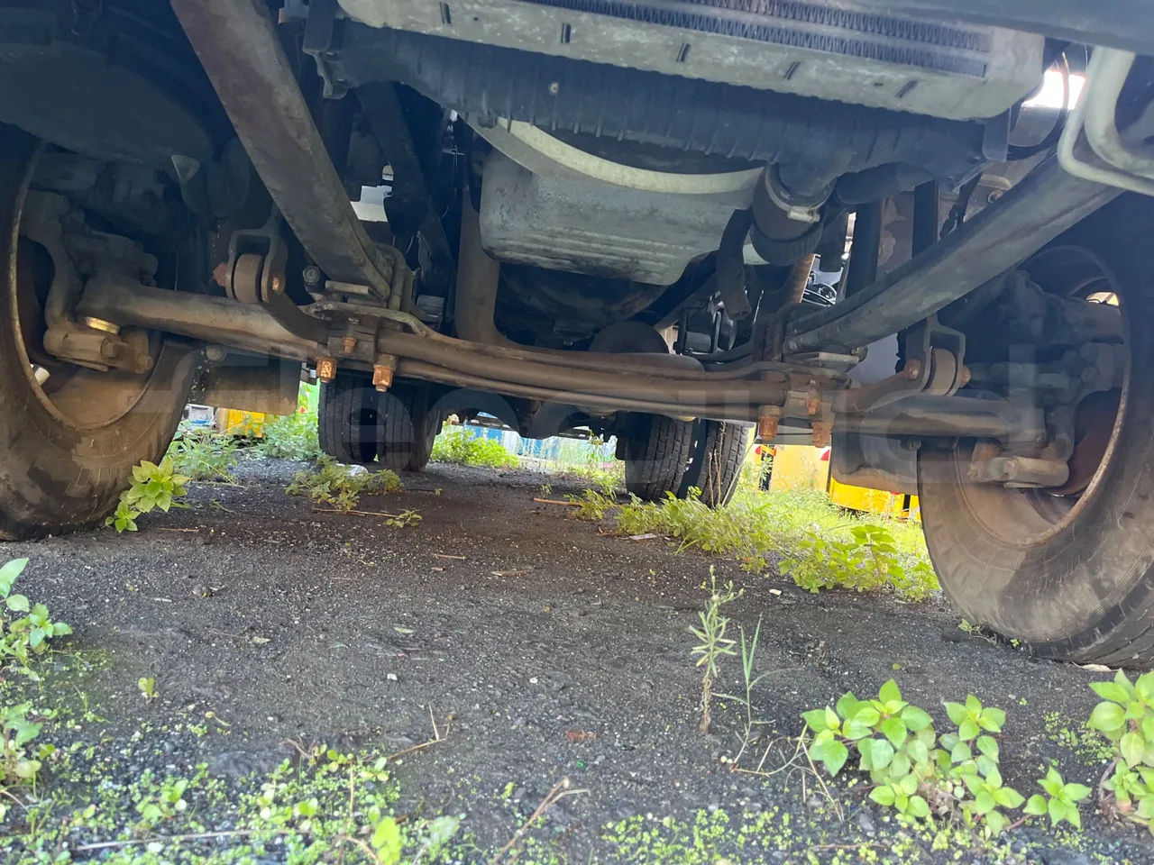 Renault V.I. 45ACA5.ED - Euro3 - 158kW - 7.558mt - front undercarriage from front