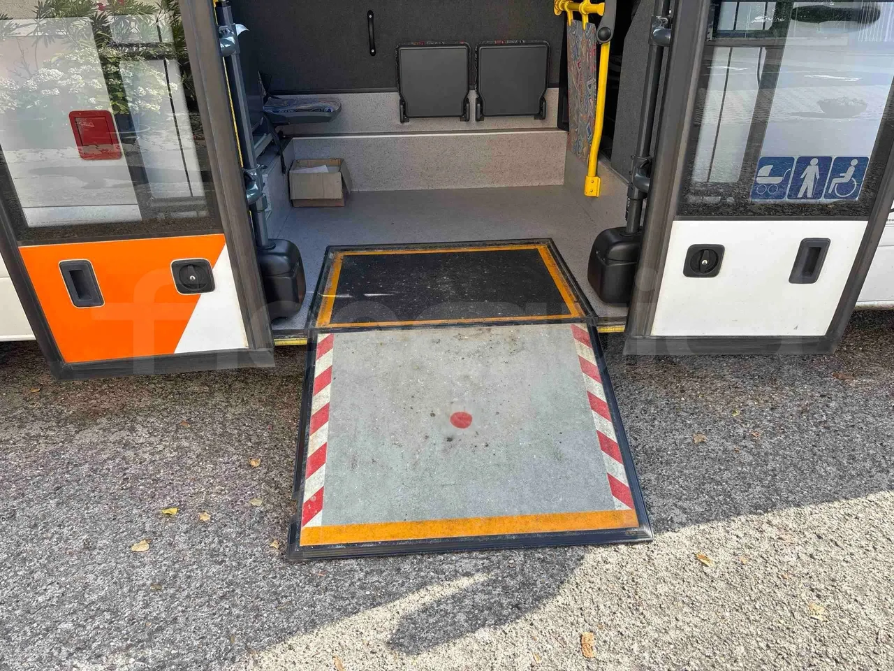Mercedes-Benz Sprinter - platform open photo