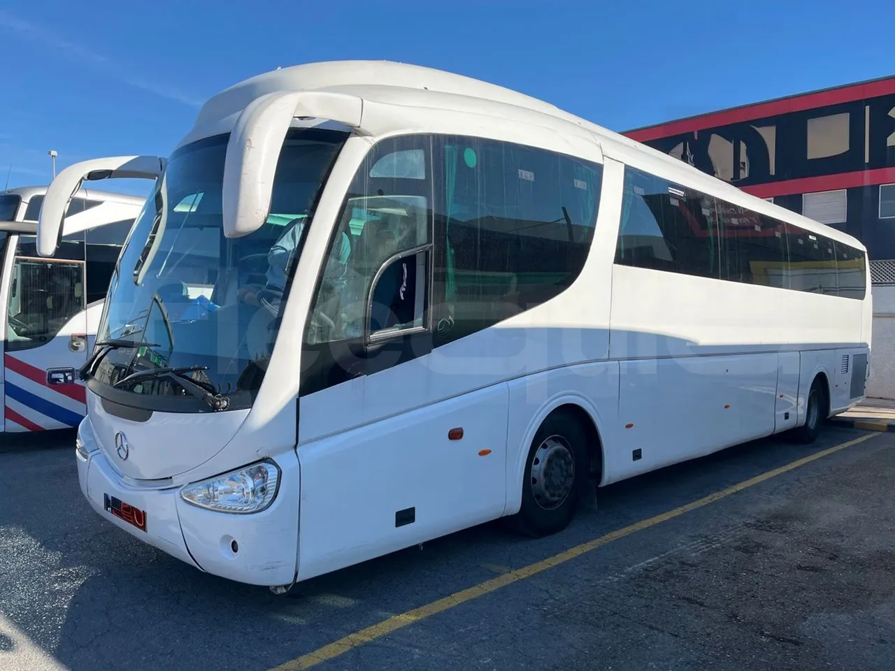 Mercedes-Benz OC 500 RF 1842 -EUR5 - 315kW -12.920m - 3/4 front left