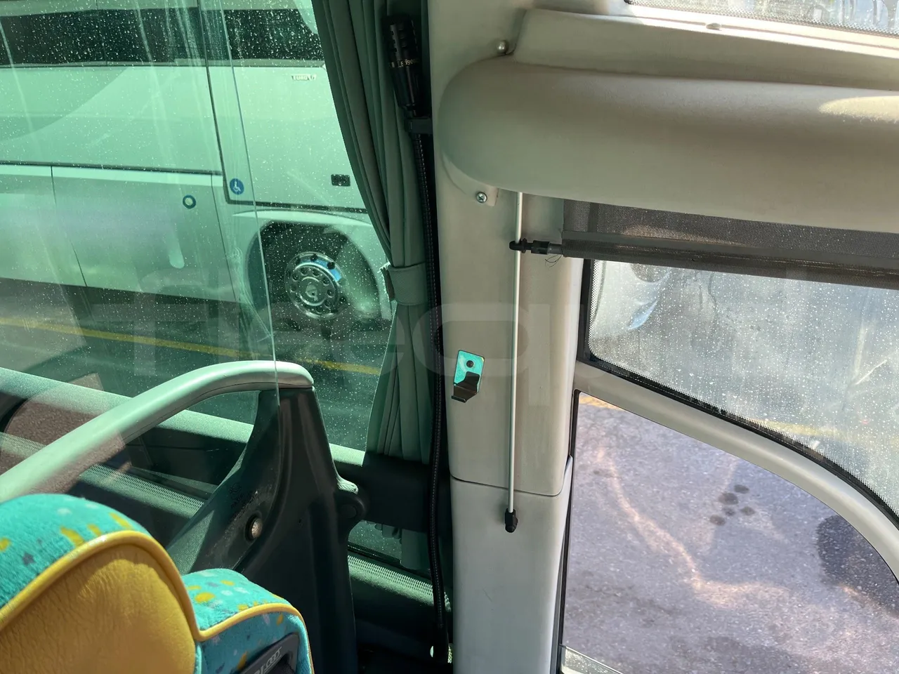 Mercedes-Benz OC 500 RF 1842 -EUR5 - 315kW -12.920m - driver microphone accessories photo