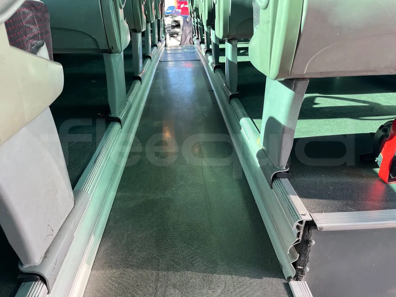 Mercedes-Benz OC 500 RF 1842 -EUR5 - 315kW -12.920m - seat brackets photo