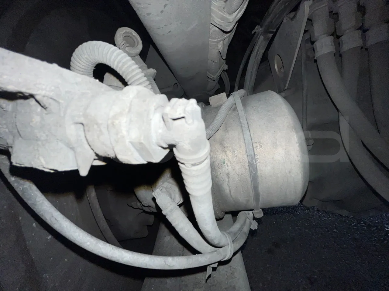 Mercedes-Benz OC 500 RF 1842 -EUR5 - 315kW -12.920m - axle 2 caliper brakes right