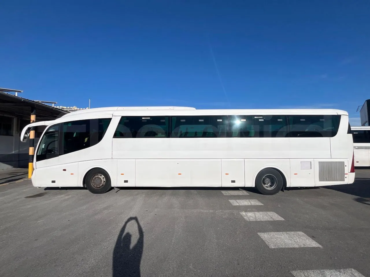 Mercedes-Benz OC 500 RF 1842 -EUR5 - 315kW -12.920m - left side photo