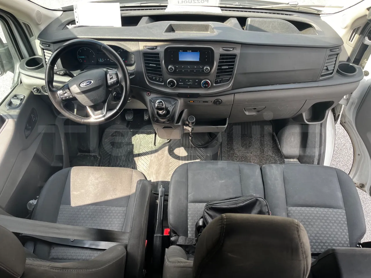 Ford Transit FBD - Euro 6 - 125 kW - 6.704 mt - buttons panels on