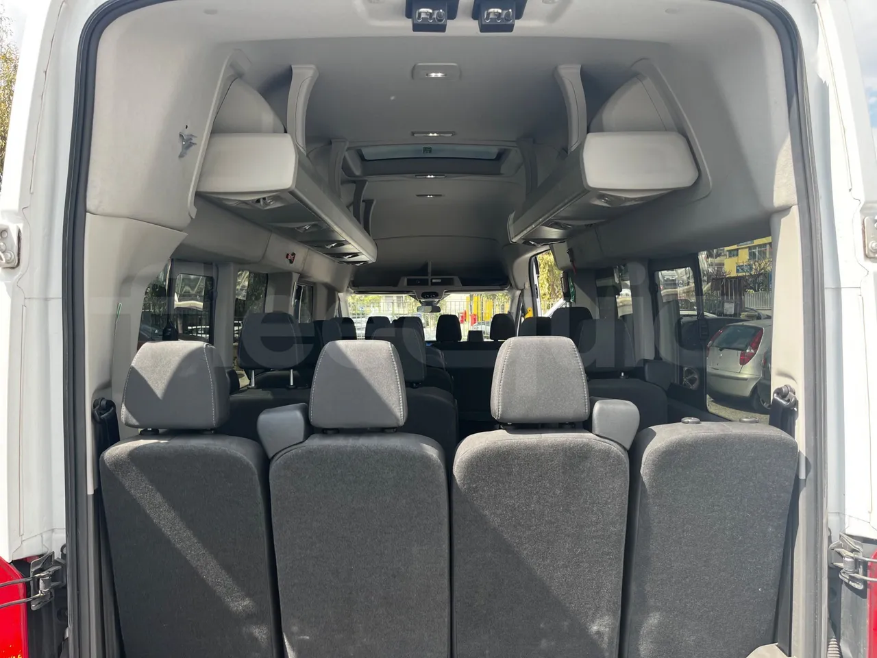 Ford Transit FBD - Euro 6 - 125 kW - 6.704 mt - handrails photo