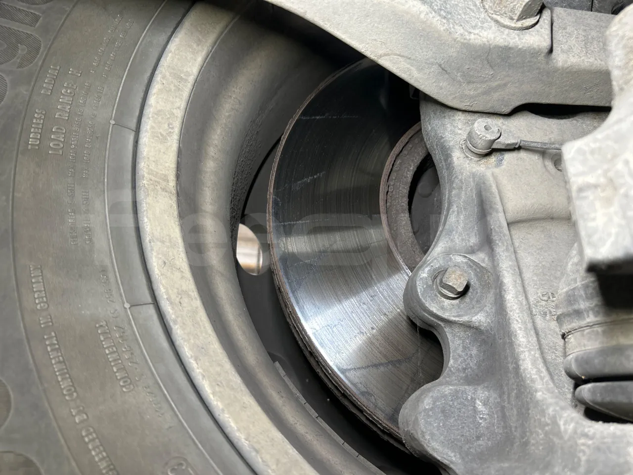 Iveco Magelys 5FR210 - front discs left