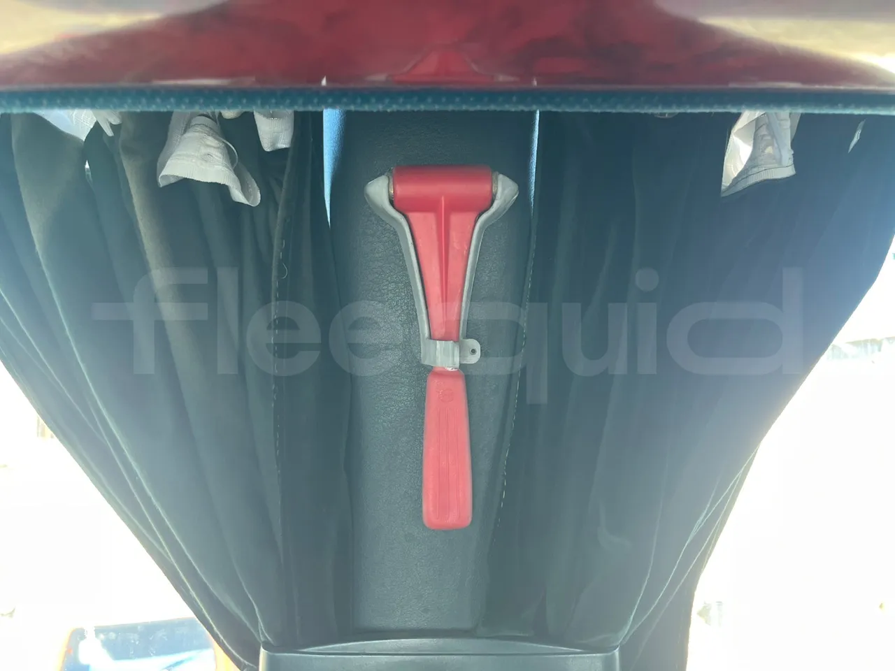 Scania Irizar Century K124EB - Euro2 - 265kW - 12.850mt - disabled area photo