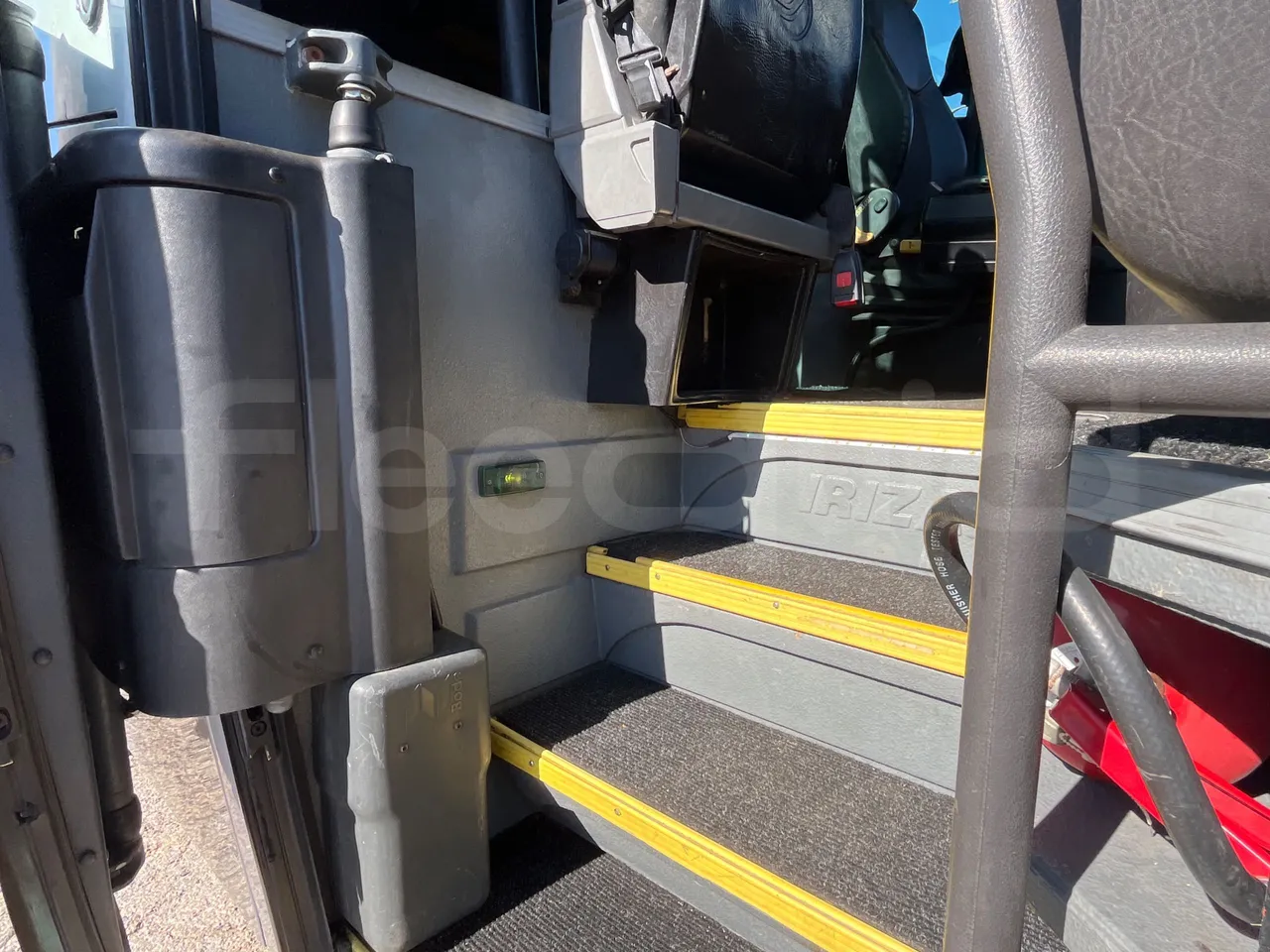 Scania Irizar Century K124EB - Euro2 - 265kW - 12.850mt - door mechanism photo