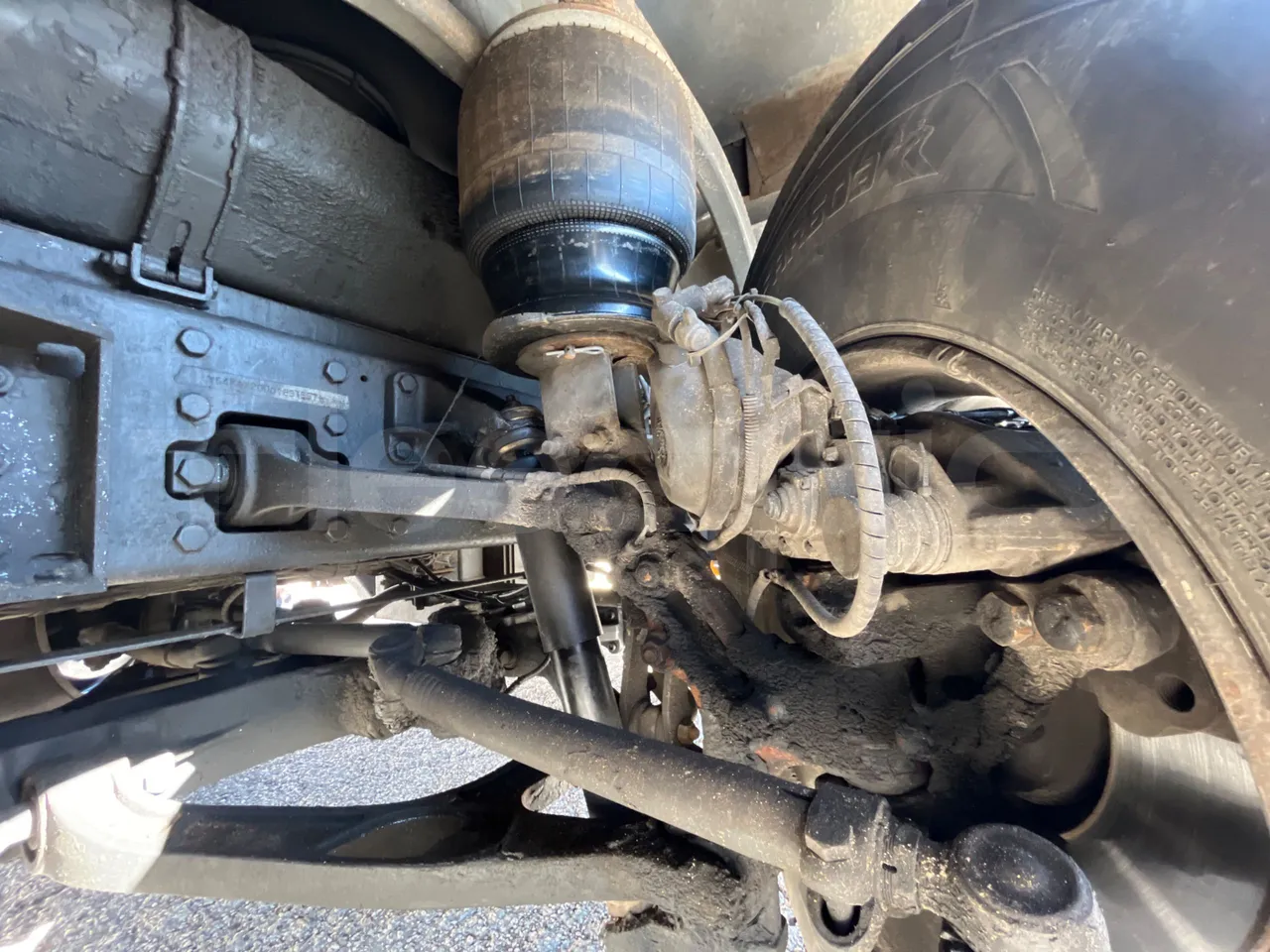 Scania Irizar Century K124EB - Euro2 - 265kW - 12.850mt - front air springs left