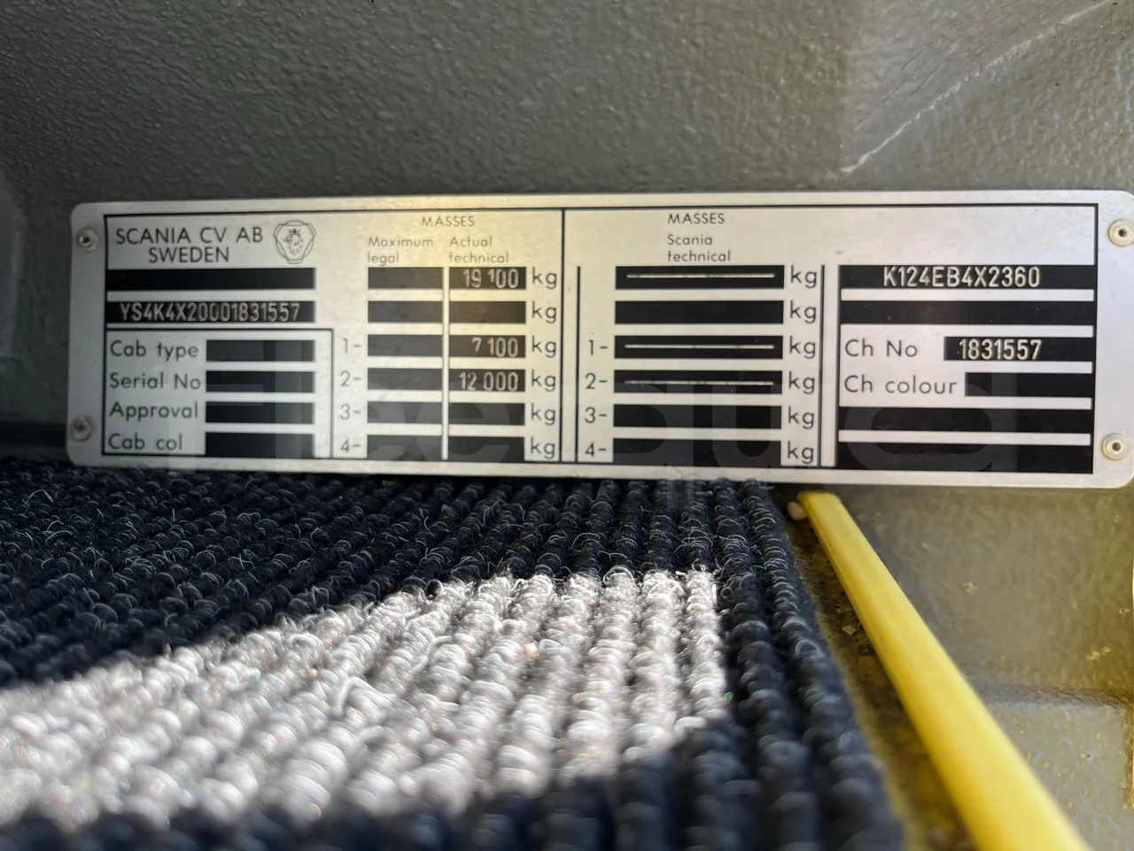 Scania Irizar Century K124EB - Euro2 - 265kW - 12.850mt - vehicle plate photo