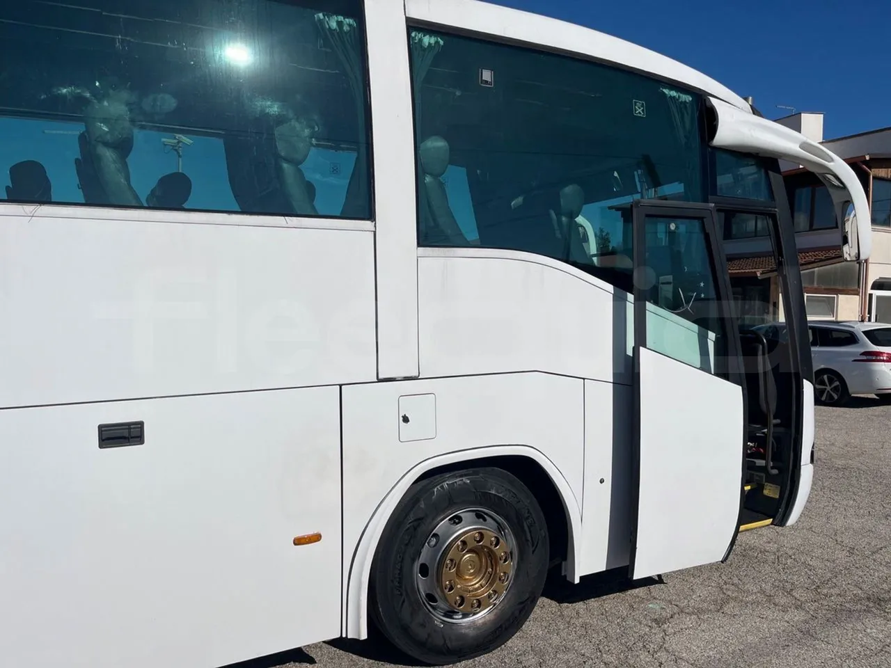 Scania Irizar Century K124EB - Euro2 - 265kW - 12.850mt - platform open photo