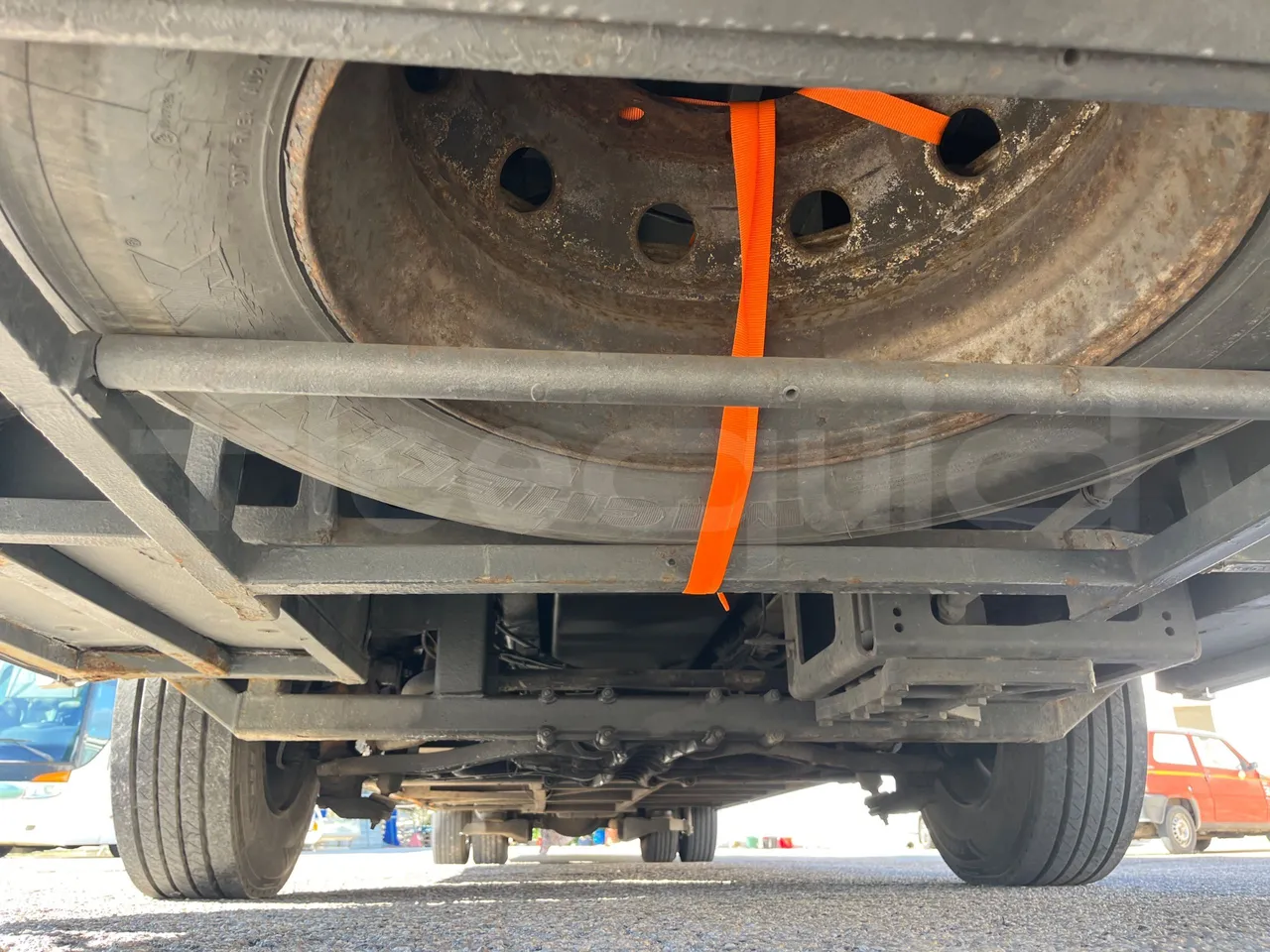 Scania Irizar Century K124EB - Euro2 - 265kW - 12.850mt - front undercarriage from front