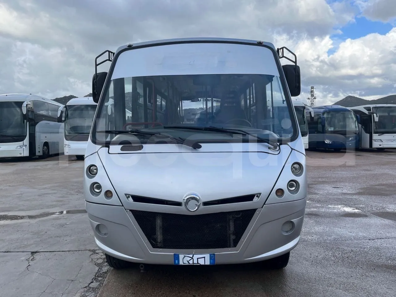 Iveco Cacciamali 65C/E4 - Euro 4 - 130 kW - 7.430 mt - front photo