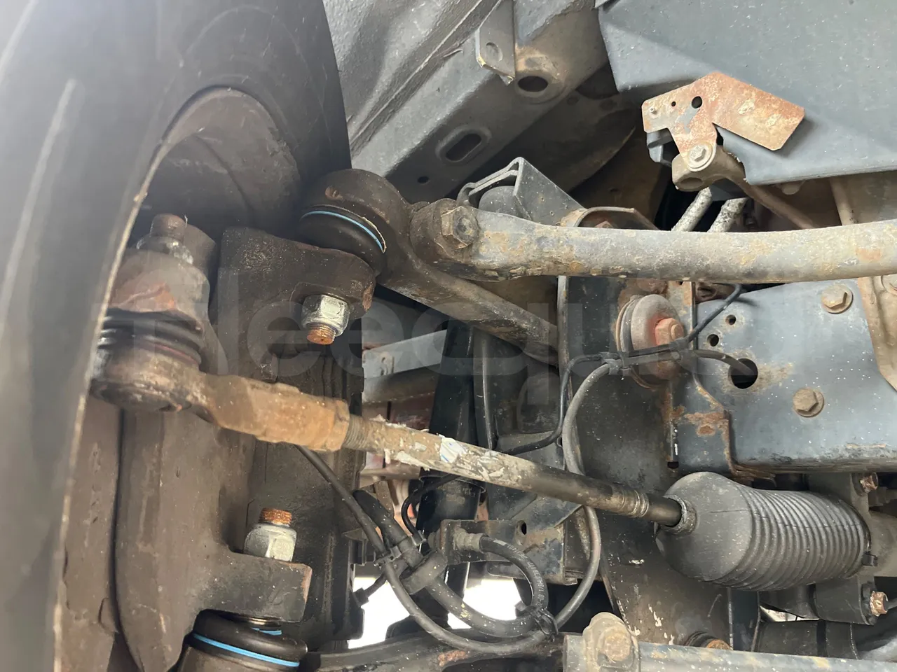 Iveco Cacciamali 65C/E4 - Euro 4 - 130 kW - 7.430 mt - front shock absorbers right