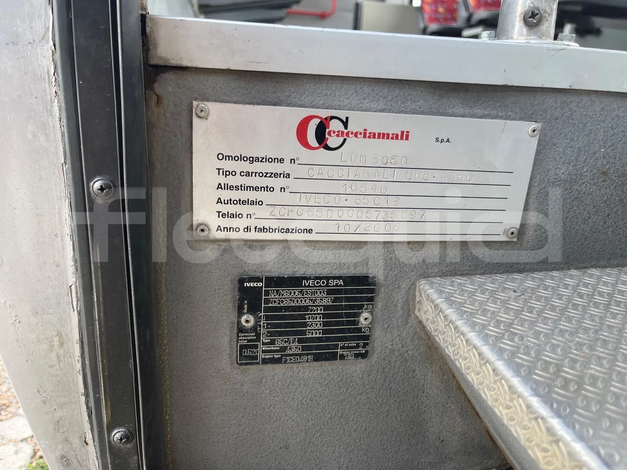 Iveco Cacciamali 65C/E4 - Euro 4 - 130 kW - 7.430 mt - vehicle plate photo