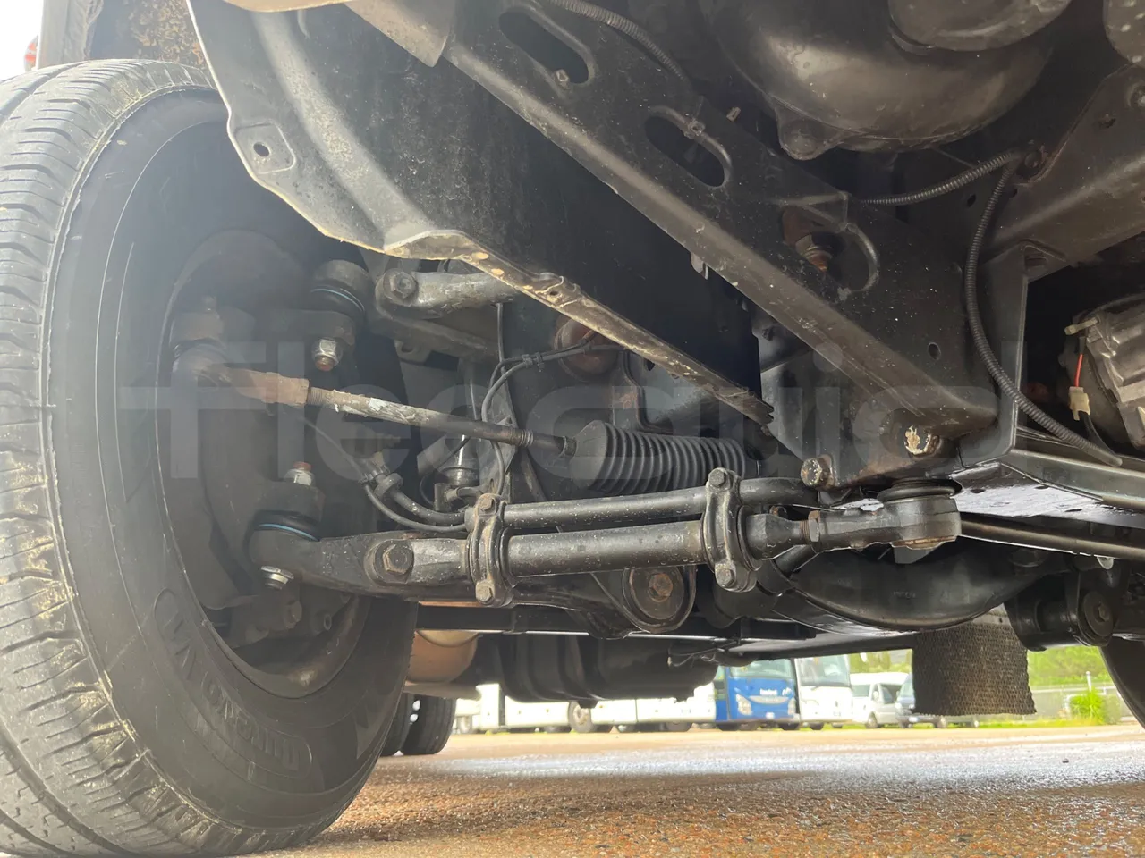 Iveco Cacciamali 65C/E4 - Euro 4 - 130 kW - 7.430 mt - front axle right side