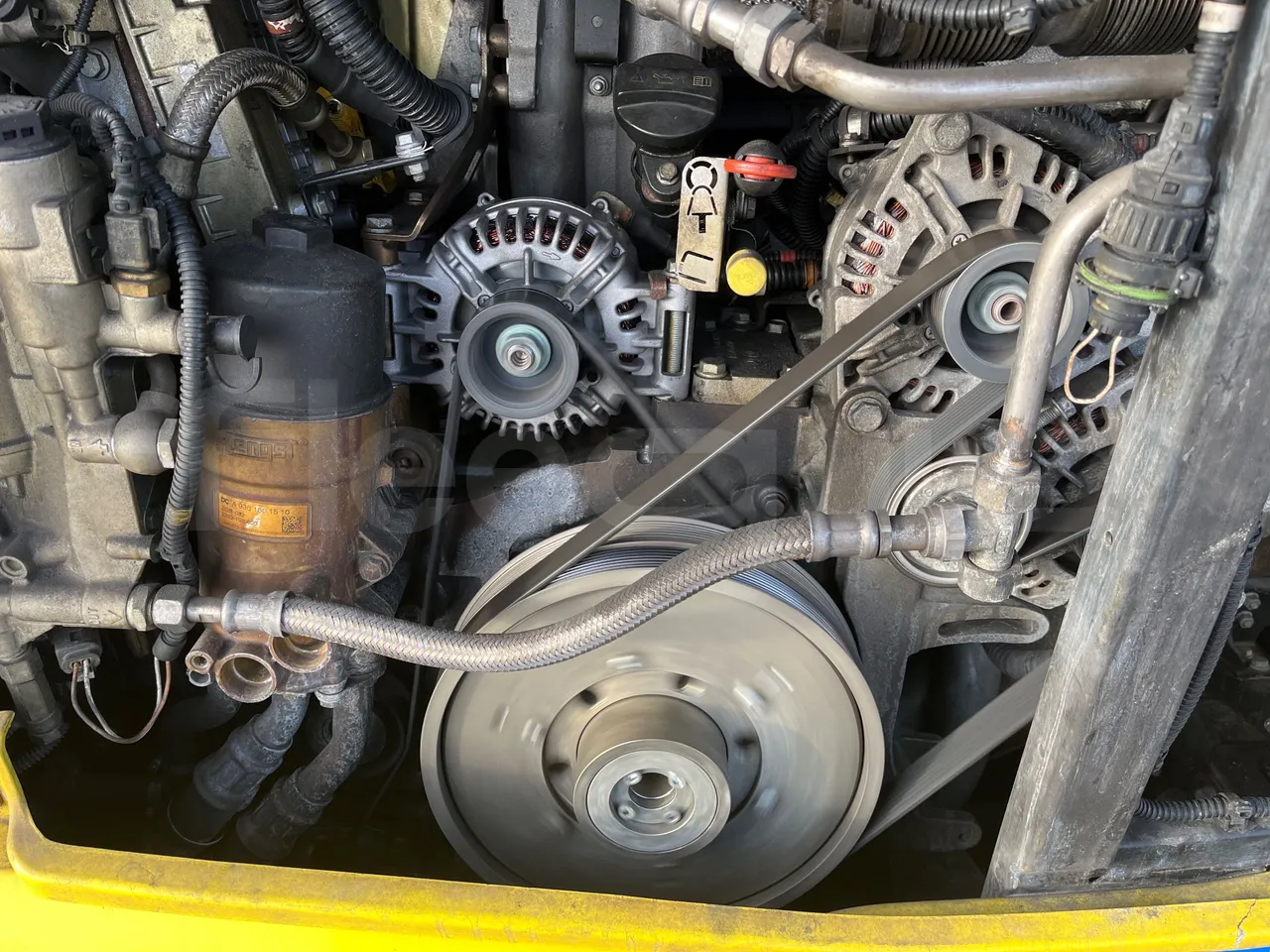 Mercedes-Benz Citaro 628 02 - Euro 6 - 220 kW - 12.140 mt - air conditioning compressor