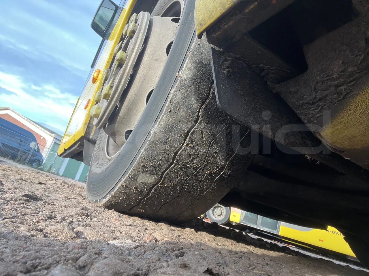 Mercedes-Benz Citaro 628 02 - Euro 6 - 220 kW - 12.140 mt - rear left tire photo