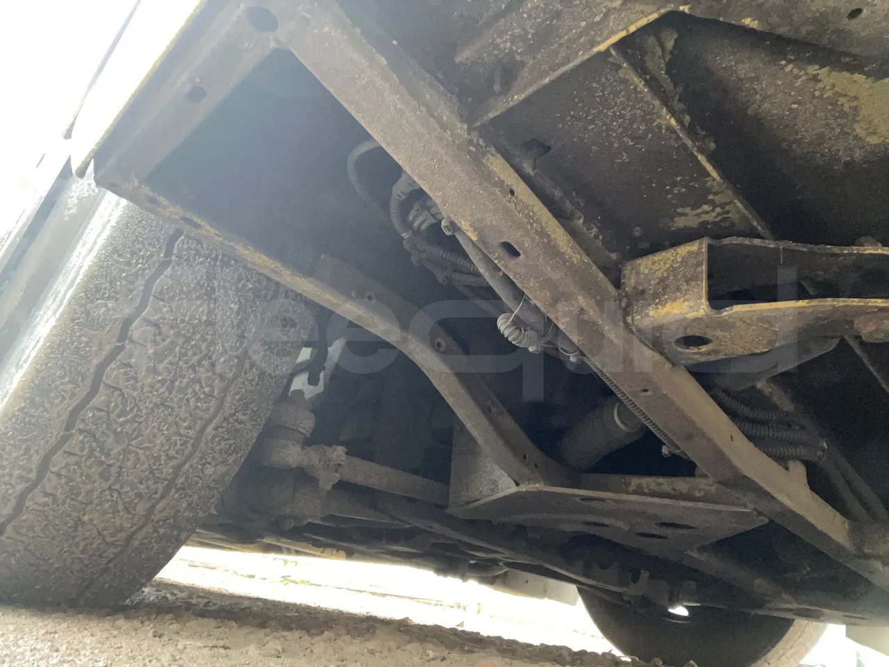Mercedes-Benz Citaro 628 02 - Euro 6 - 220 kW - 12.140 mt - front axle right side