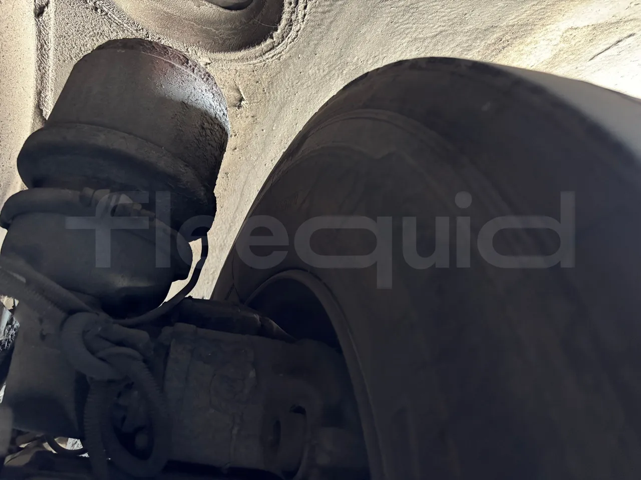 Man Castrosua - Second Axle Caliper Brakes Left Side
