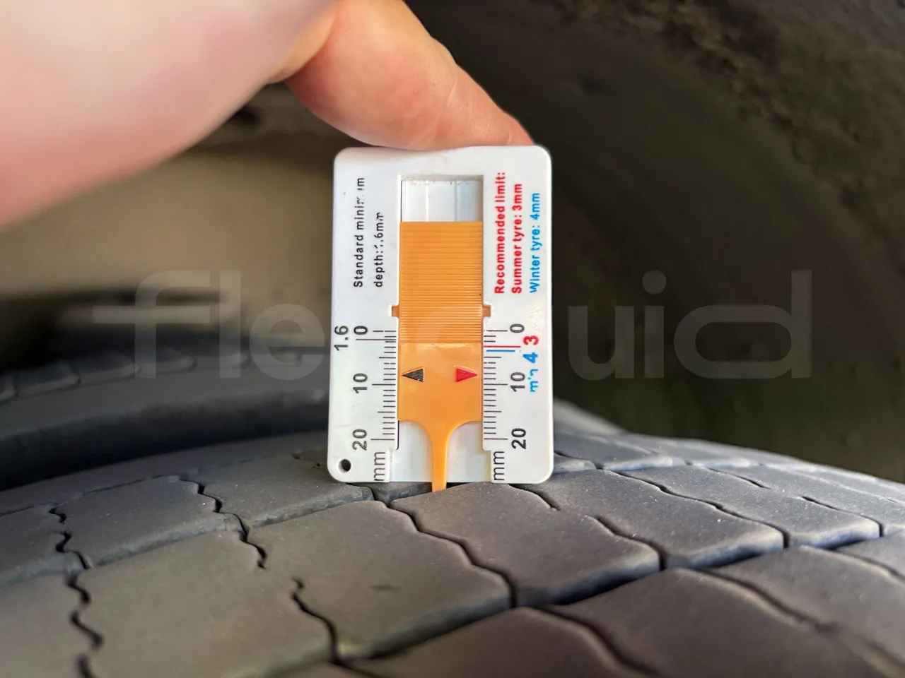 Man Castrosua - Second Axle Left Side: Tyre Tread