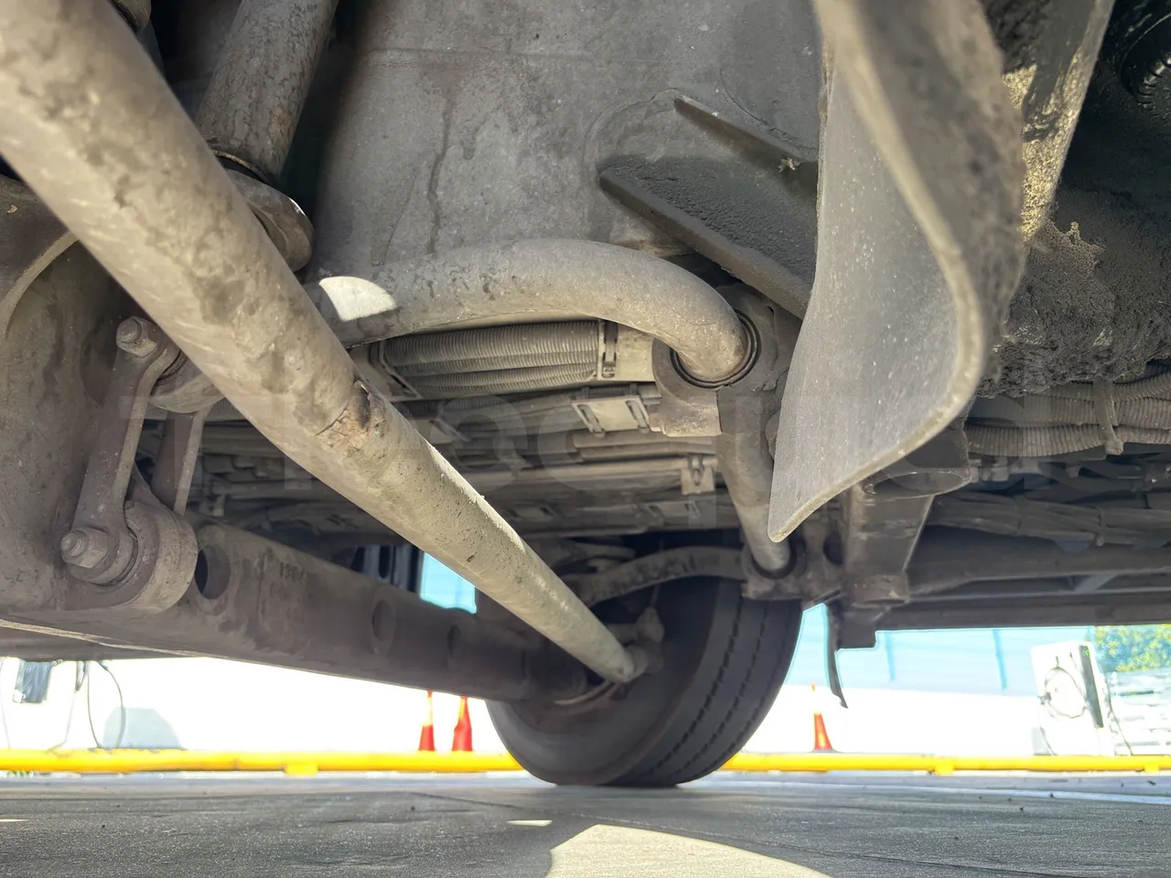 Man Castrosua - First Axle Left Side