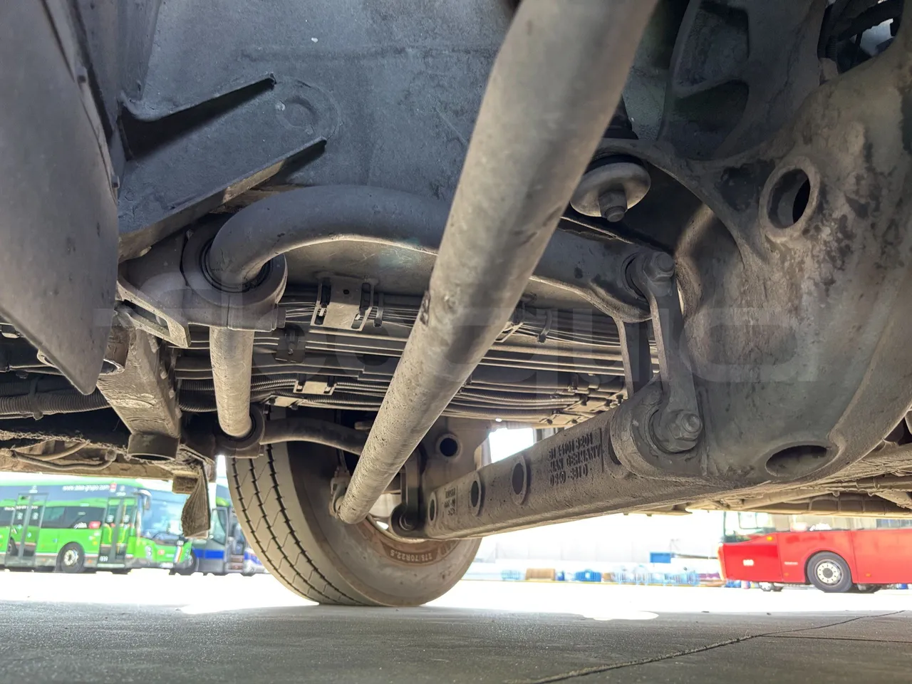 Man Castrosua - First Axle Right Side