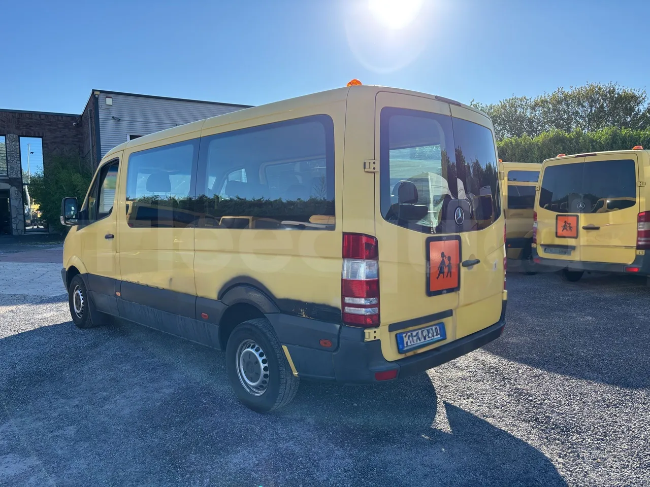 Mercedes-Benz Sprinter - 3/4 Rear Left Side