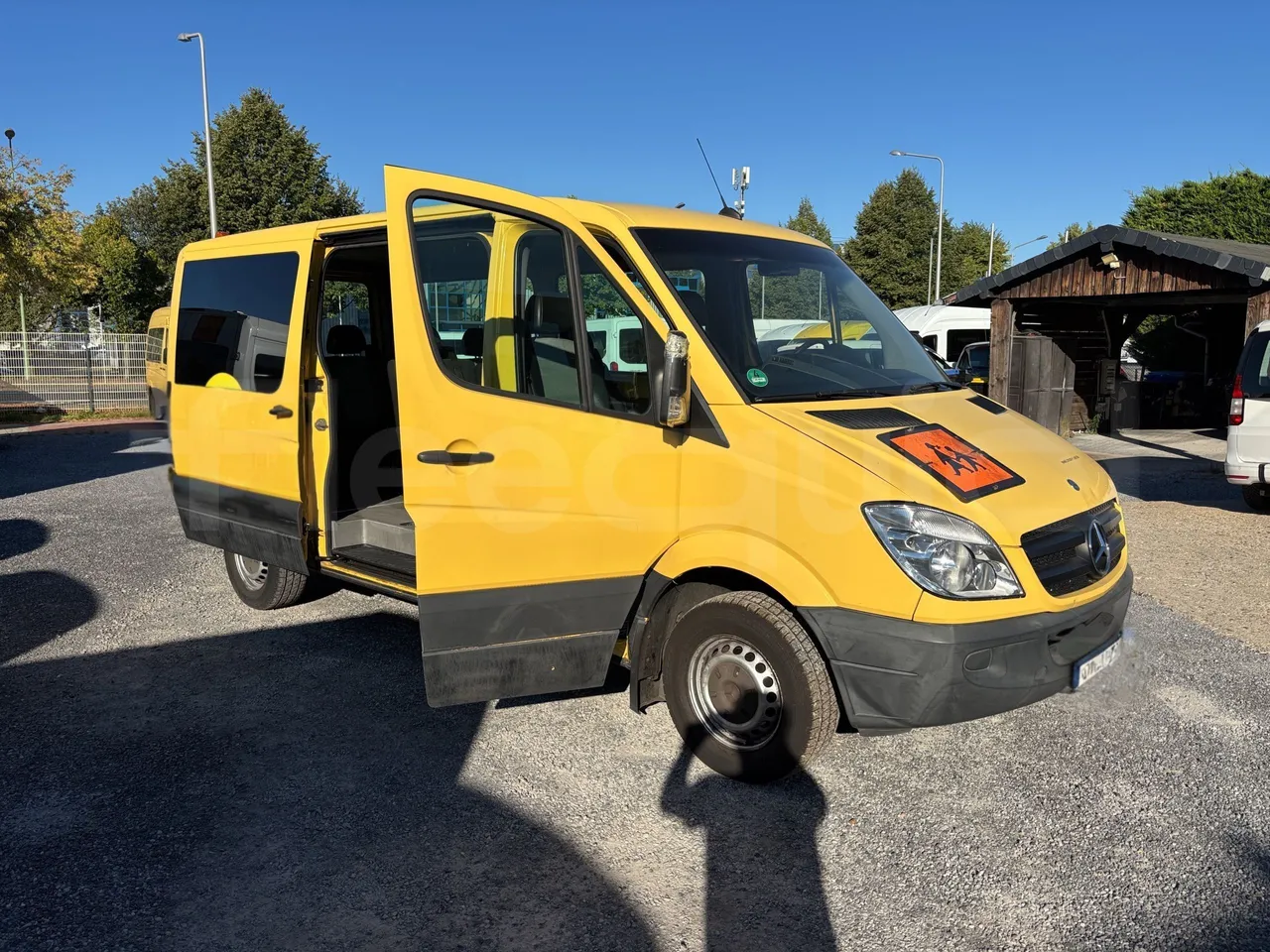 Mercedes-Benz Sprinter - 3/4 Front Right Side Doors Open