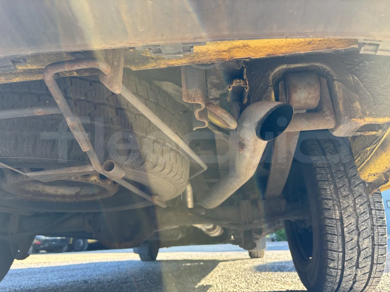 Mercedes-Benz Sprinter - Exhaust