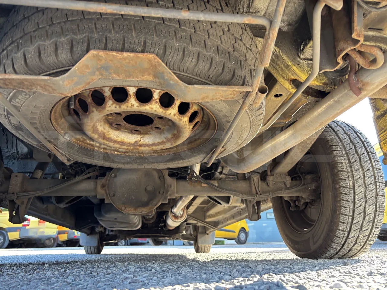 Mercedes-Benz Sprinter - Rear Undercarriage