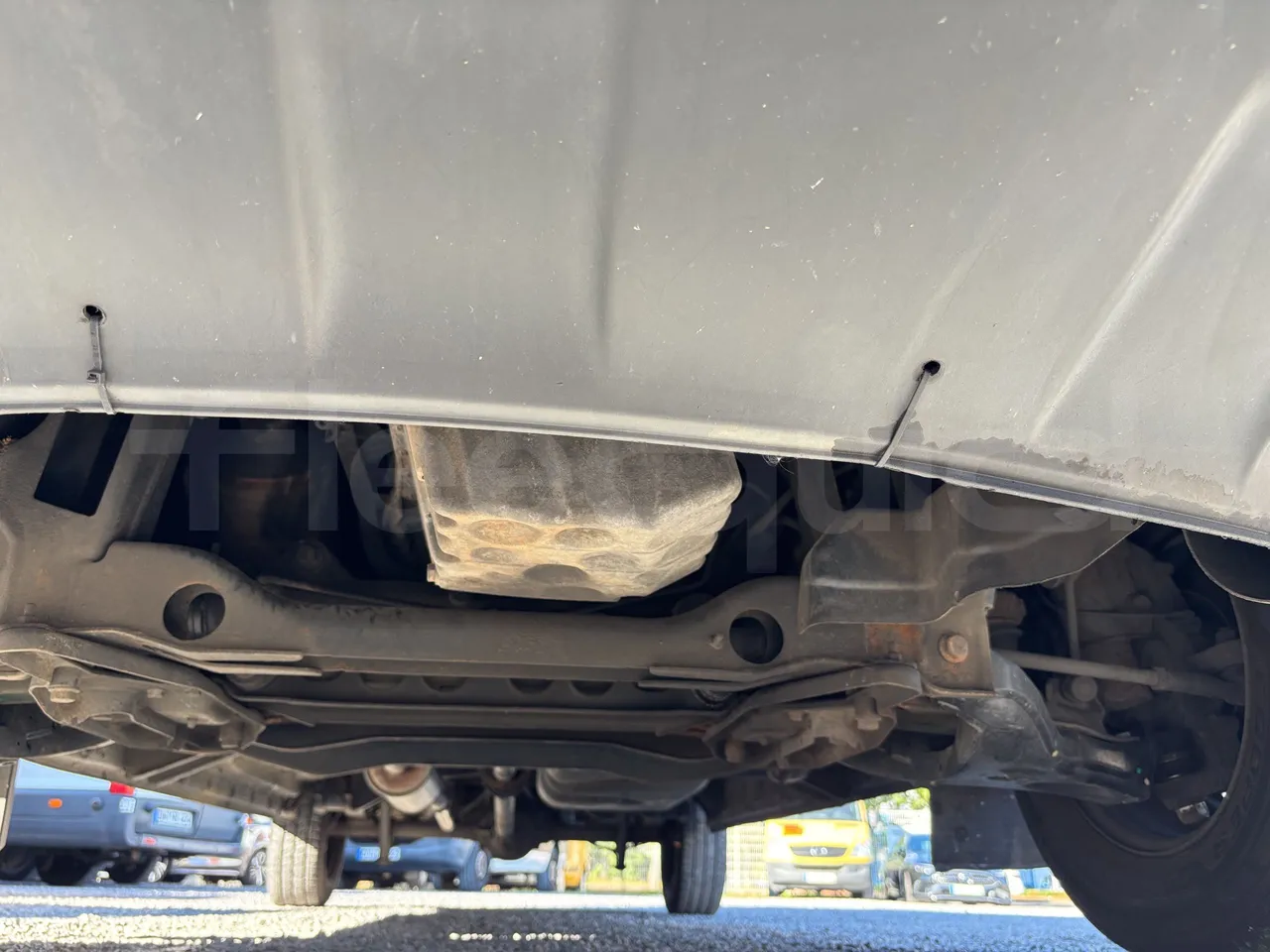 Mercedes-Benz Sprinter - Front Undercarriage