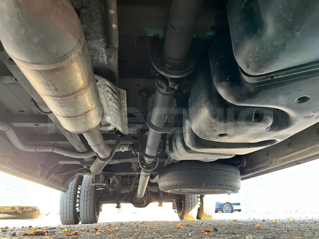 Mercedes-Benz Sprinter 519 - Euro6 - 140kW - 7.400mt - central undercarriage photo