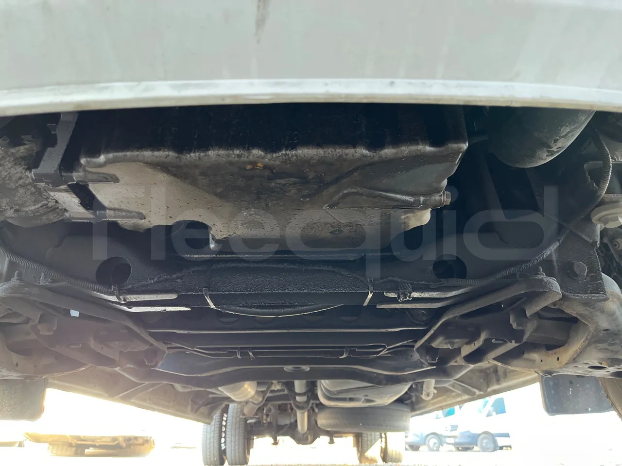 Mercedes-Benz Sprinter 519 - Euro6 - 140kW - 7.400mt - front undercarriage from front