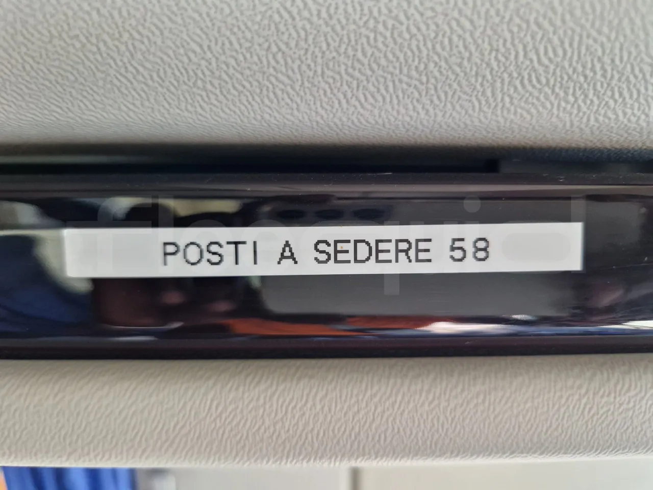 Setra S517 410 03 - EUR6 - 375kW - 14.165m - seat plate photo
