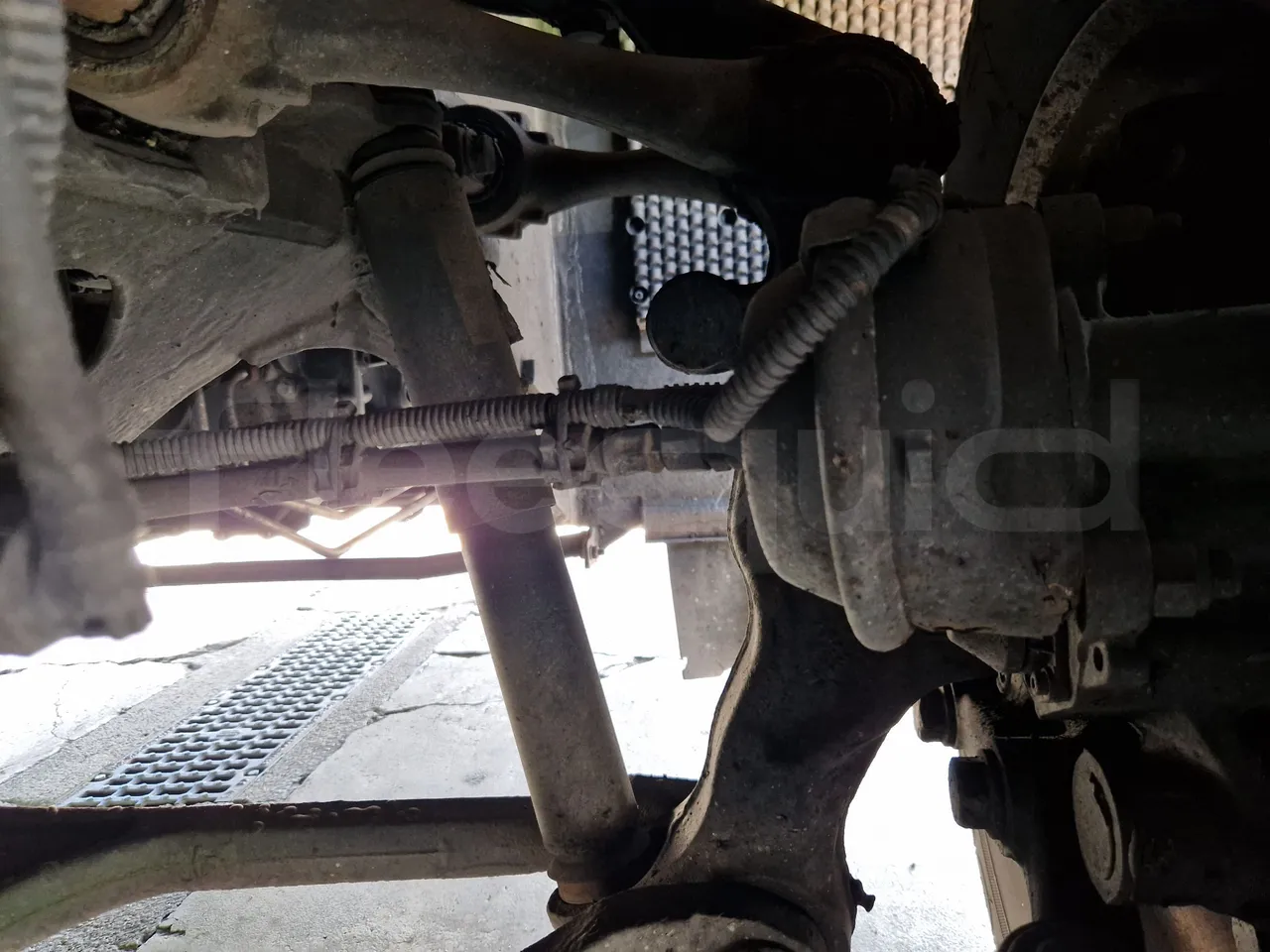 Setra S517 410 03 - EUR6 - 375kW - 14.165m - axel 3 leaf spring left