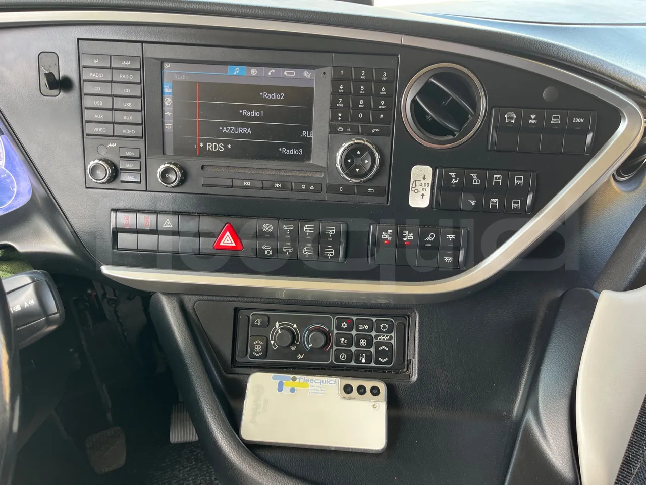 Setra S 531 DT S 531 DT/ Euro 6 - 375 KW - 14 Mt - radio accessories photo
