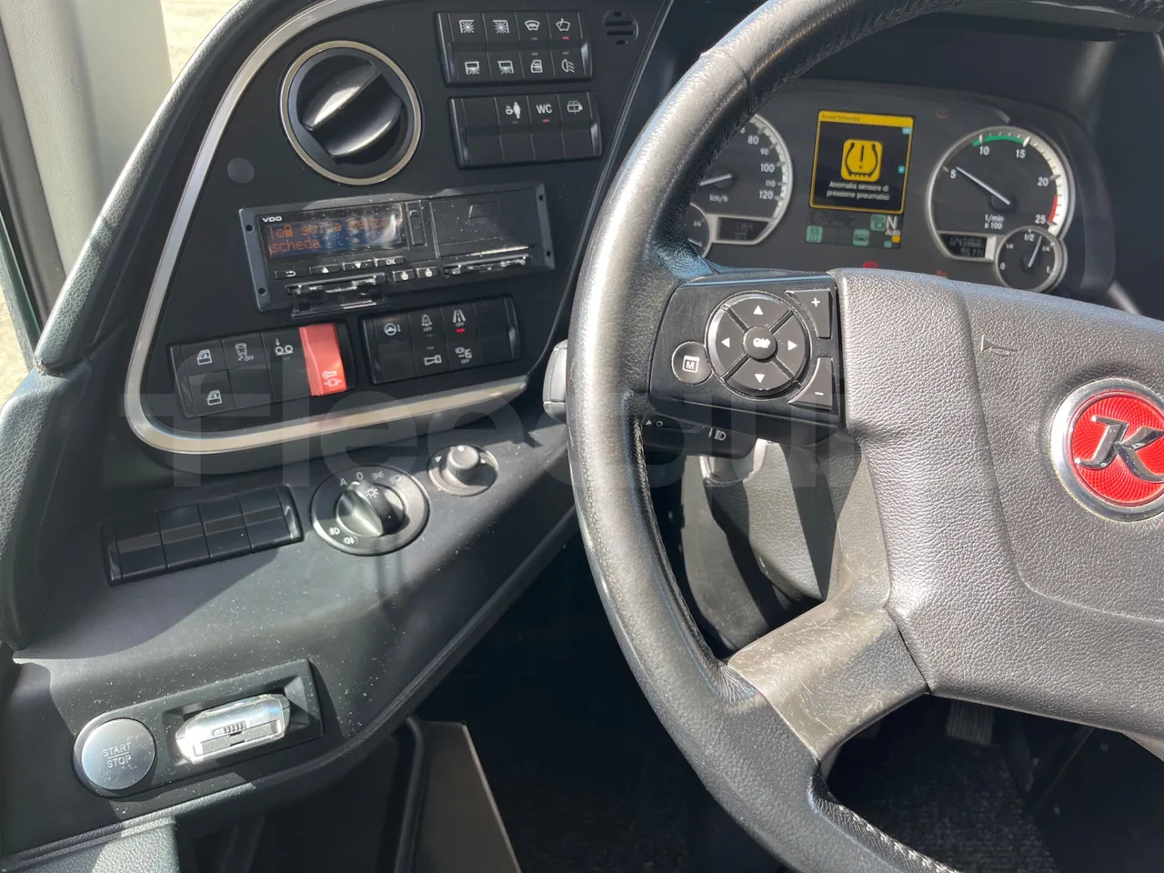 Setra S 531 DT S 531 DT/ Euro 6 - 375 KW - 14 Mt - onboard devices 1