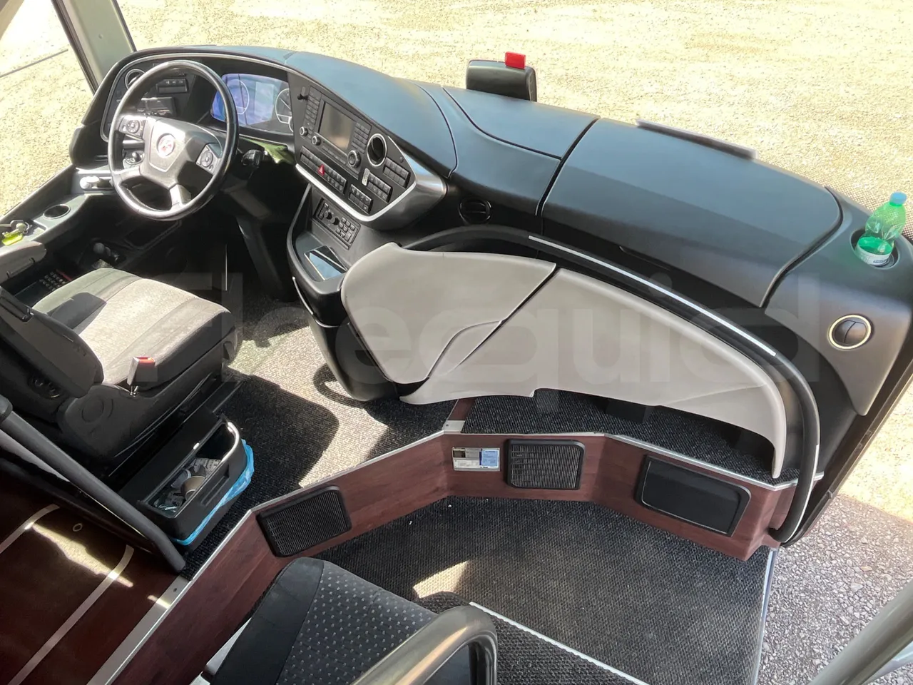 Setra S 531 DT S 531 DT/ Euro 6 - 375 KW - 14 Mt - buttons panels on