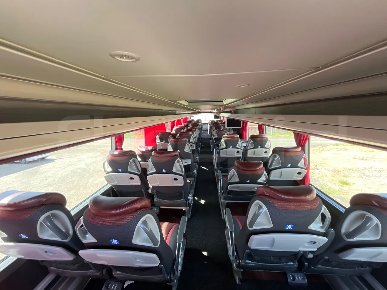 Setra S 531 DT S 531 DT/ Euro 6 - 375 KW - 14 Mt - folding seat photo
