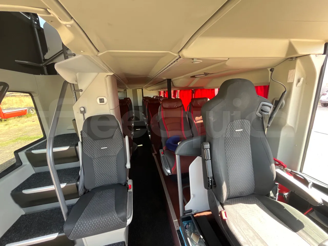 Setra S 531 DT S 531 DT/ Euro 6 - 375 KW - 14 Mt - interior reverse seats driver height