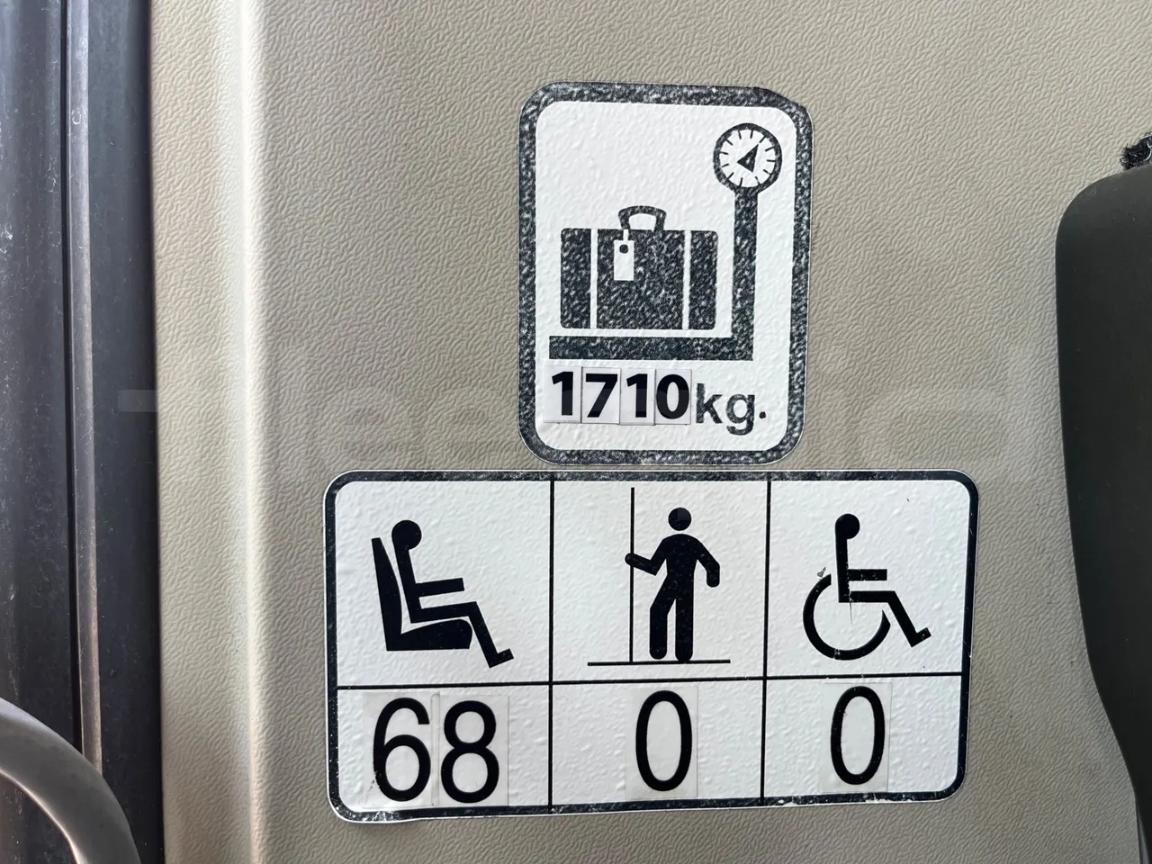 Setra S 531 DT S 531 DT/ Euro 6 - 375 KW - 14 Mt - seat plate photo